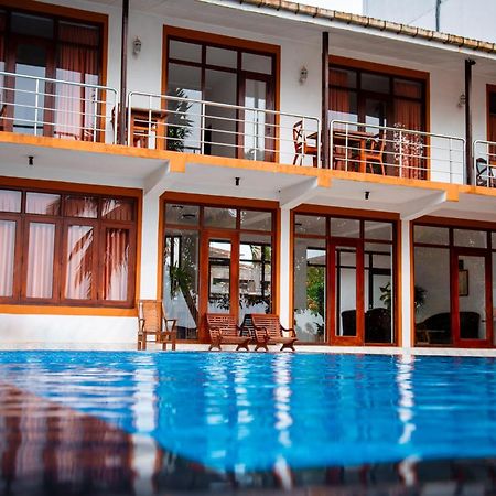 Riverside Inn Fuji Бентота Екстер'єр фото