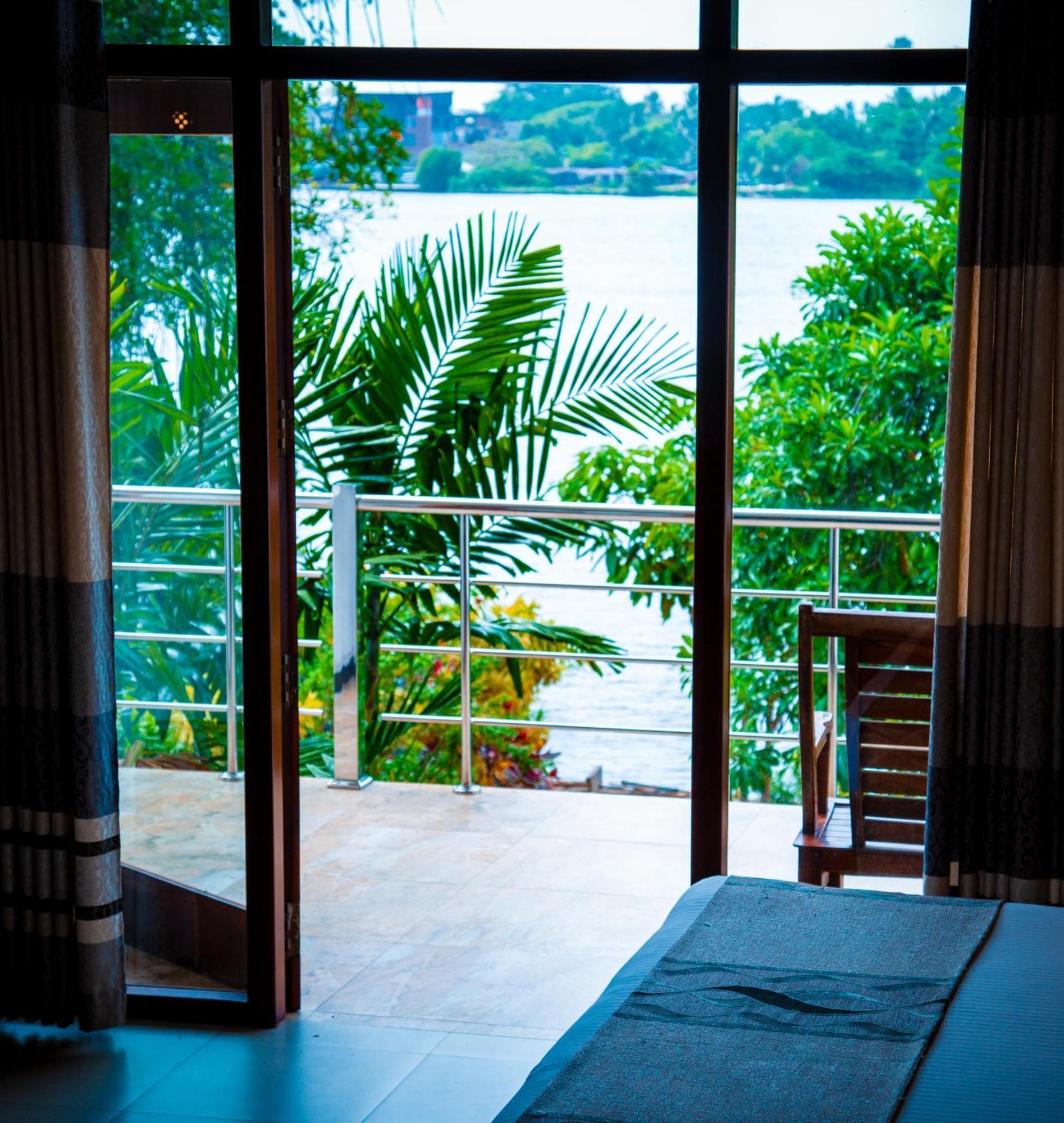 Riverside Inn Fuji Бентота Екстер'єр фото
